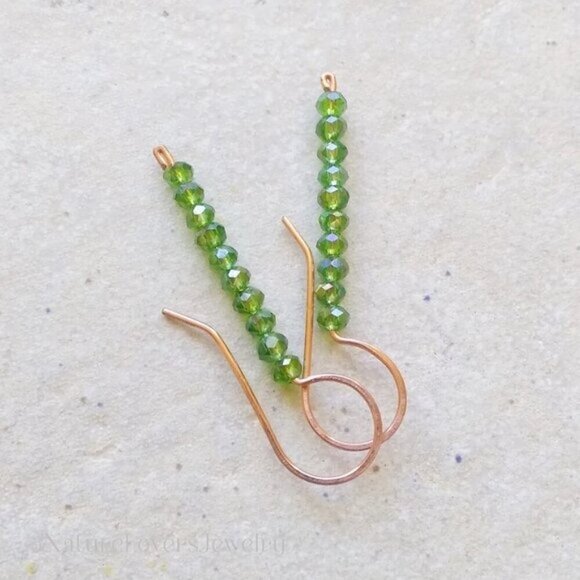 🍂🍁🍃 3/$25!!!  Green Faceted Crystal ~ Beaded Stick Earrings! Dainty & Slim - Picture 3 of 8